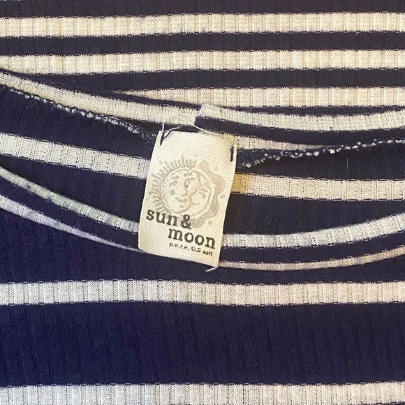 🎈Sun & Moon Blue White Striped Long Sleeve Tunic Top Raglan Sleeves Lightweight - Picture 6 of 6